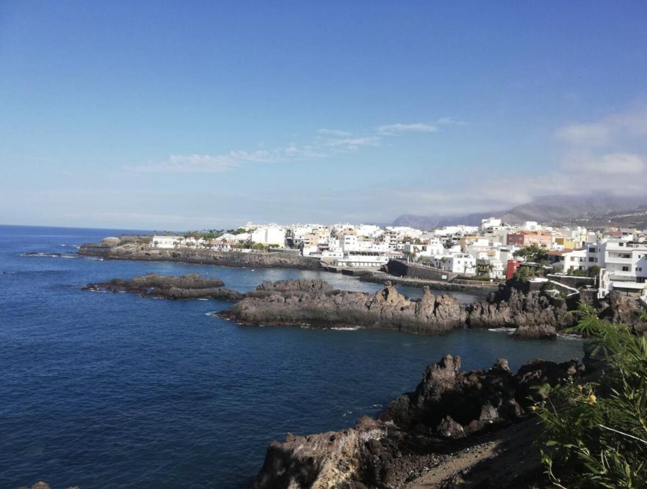 Alcala Seaside Apartment, Two Rooms, Private Parking Екстериор снимка